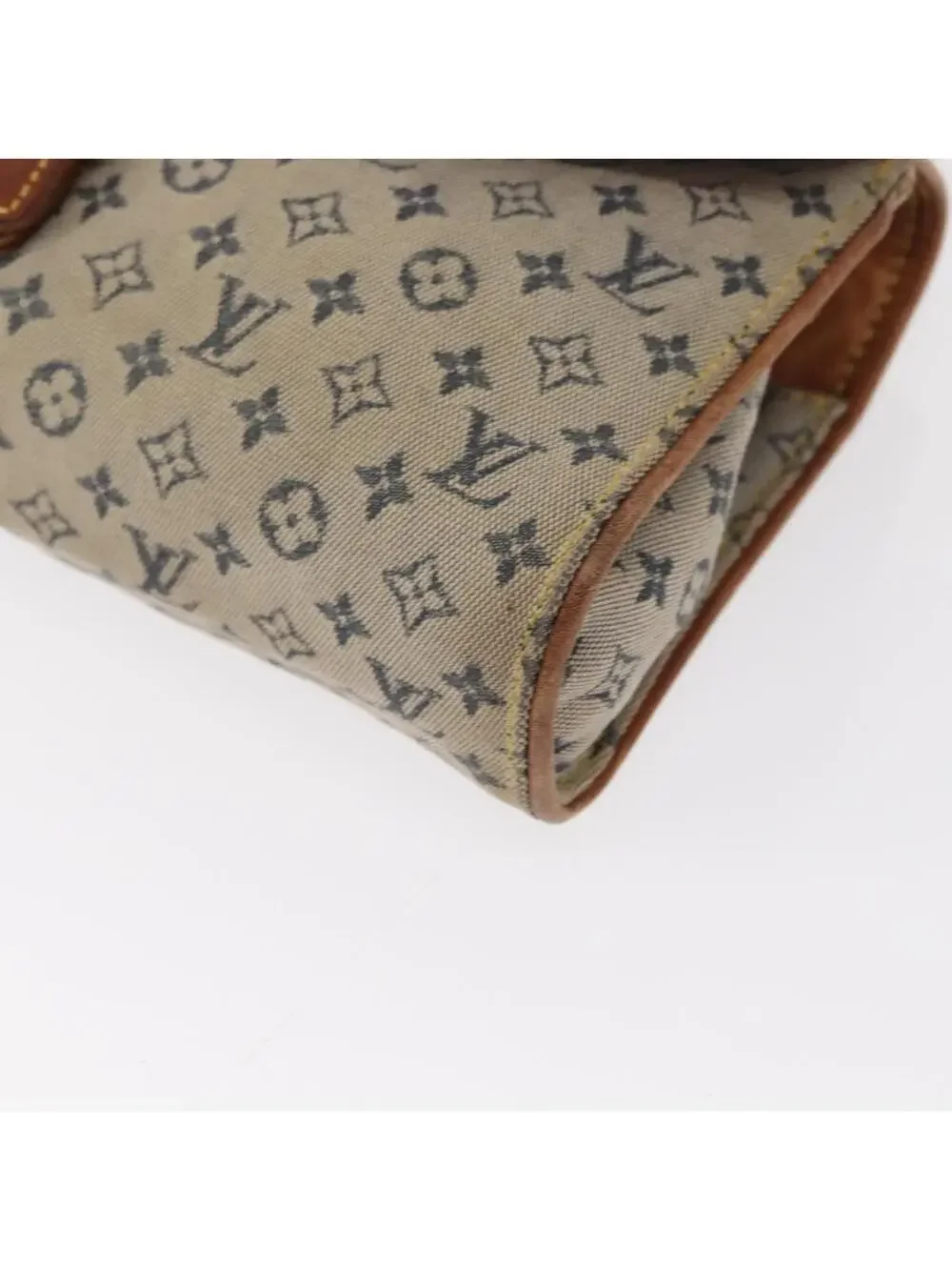 Louis Vuitton Mini Camille Chain #360937L58B